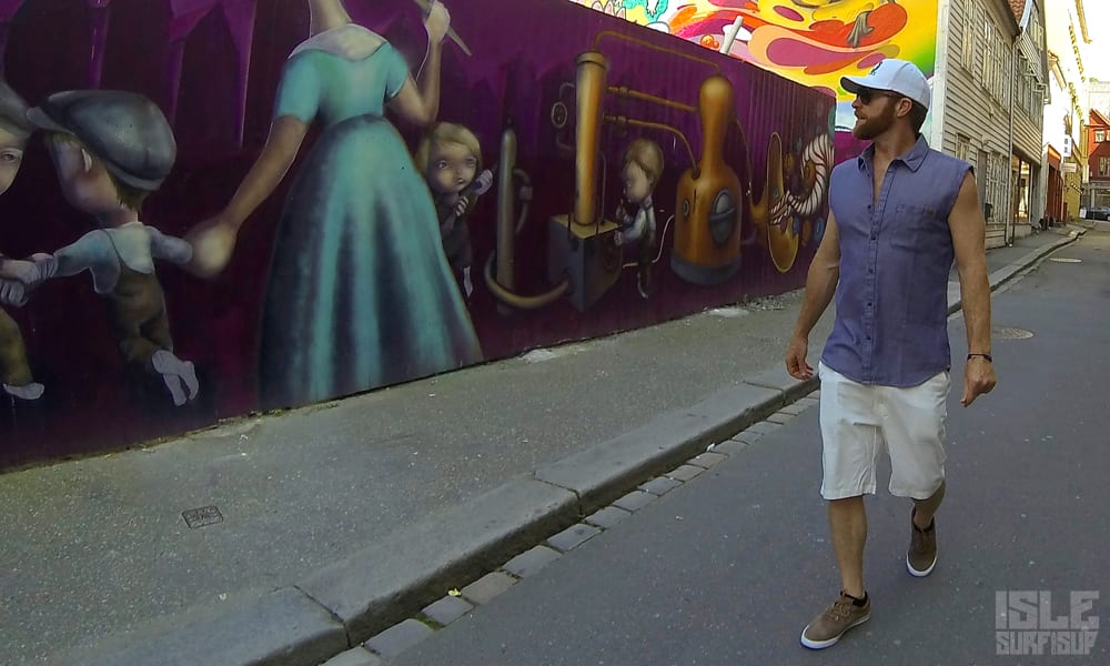 uncle Dennis view the Norwegian street art in Bergen