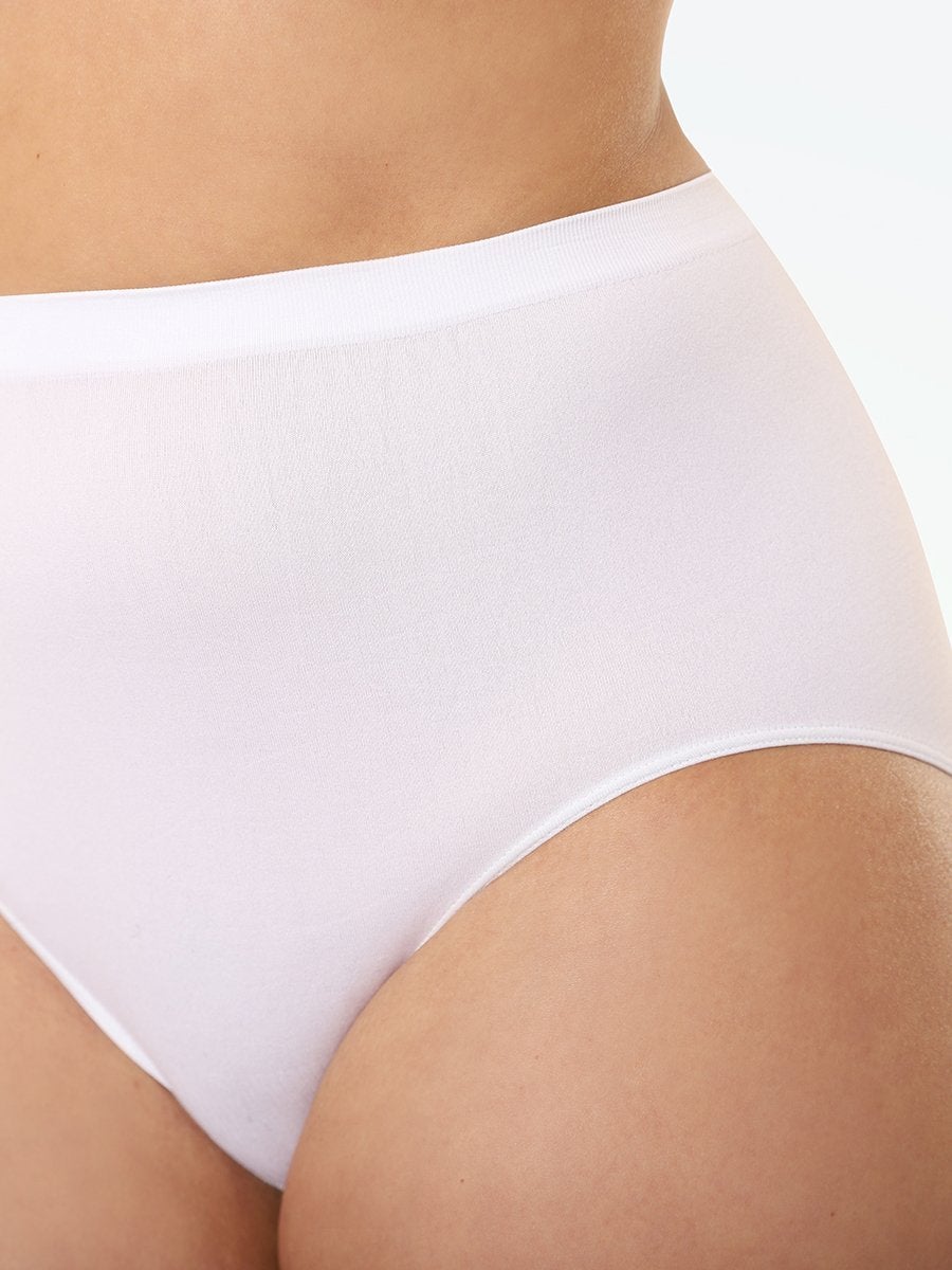 Bali Pantie Hi Cut Brief reduces the visibility of pany lines 