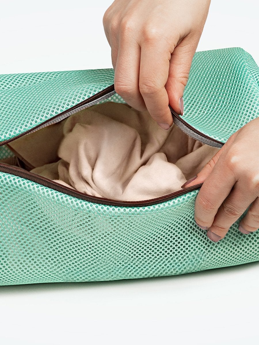 Mint Wash Bag for delicate clothing