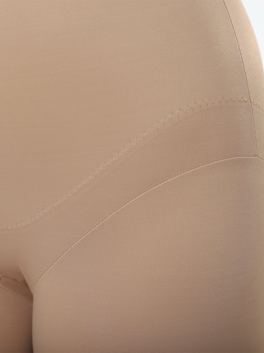 Miraclesuit High Waisted Thigh Slimmer soft, sleek, smooth, stretchy fabric 