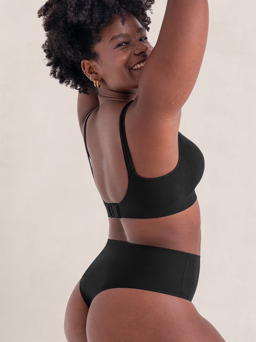 Mid-Waist Thong Laser-cut, seamless edges for a smooth look and no VPL